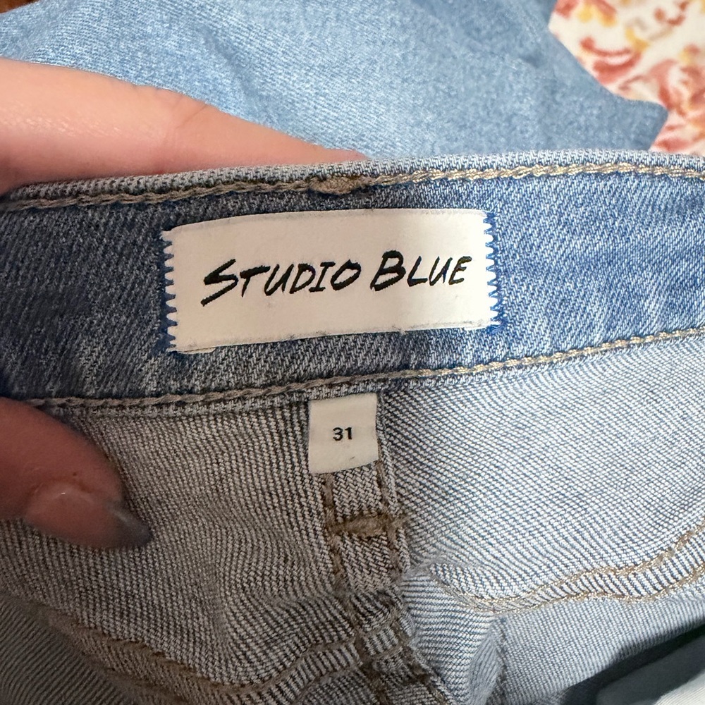 Studio Blue Light Wash Women's Jeans